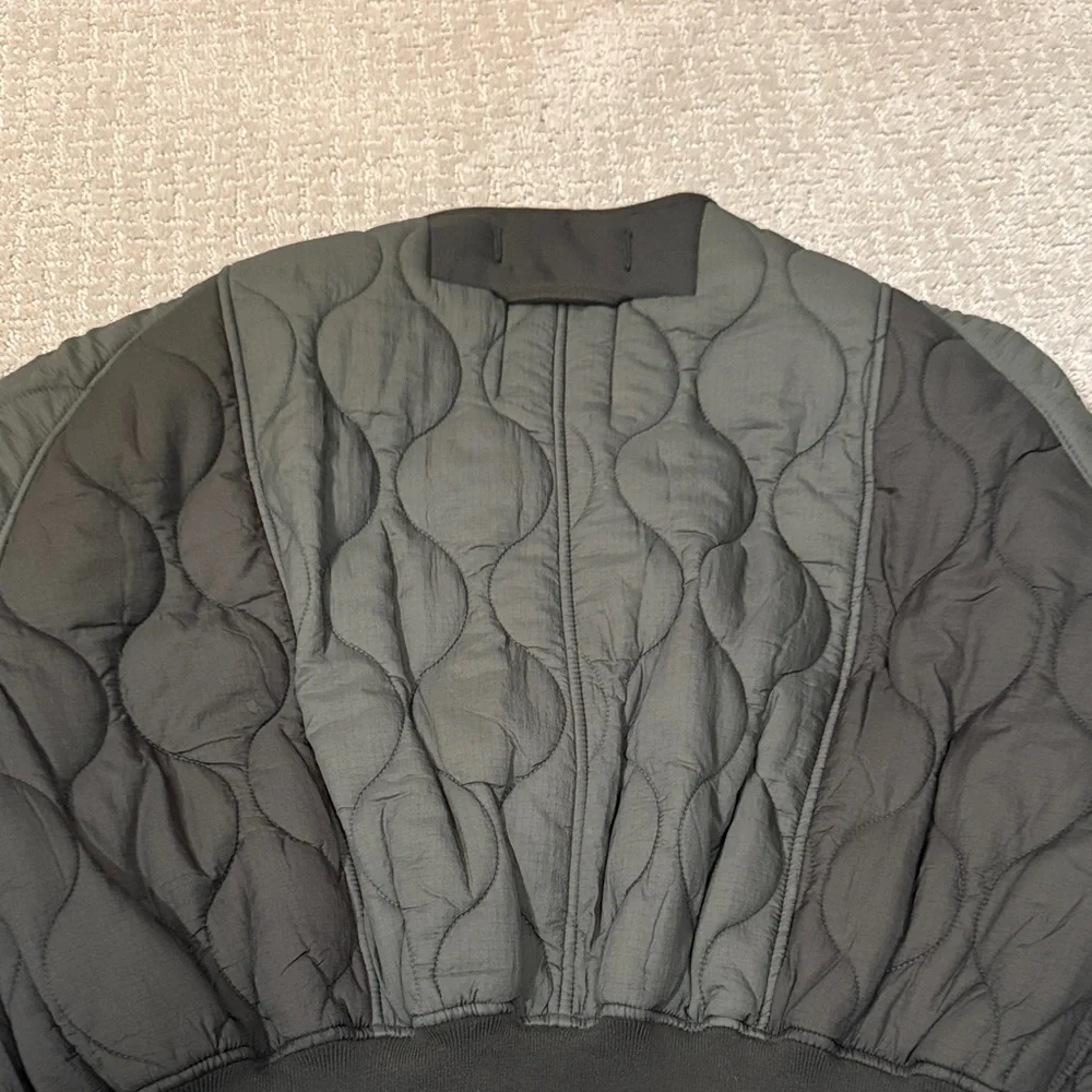 Zara Quilted Green Jacket - Picture 7 of 7
